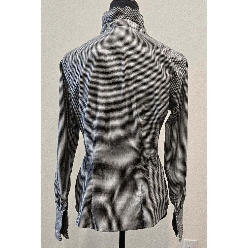 Brooks Brothers Women’s 6 Ruffle-Collar Stretch Supima Cotton Shirt Size 10 - Picture 4 of 9